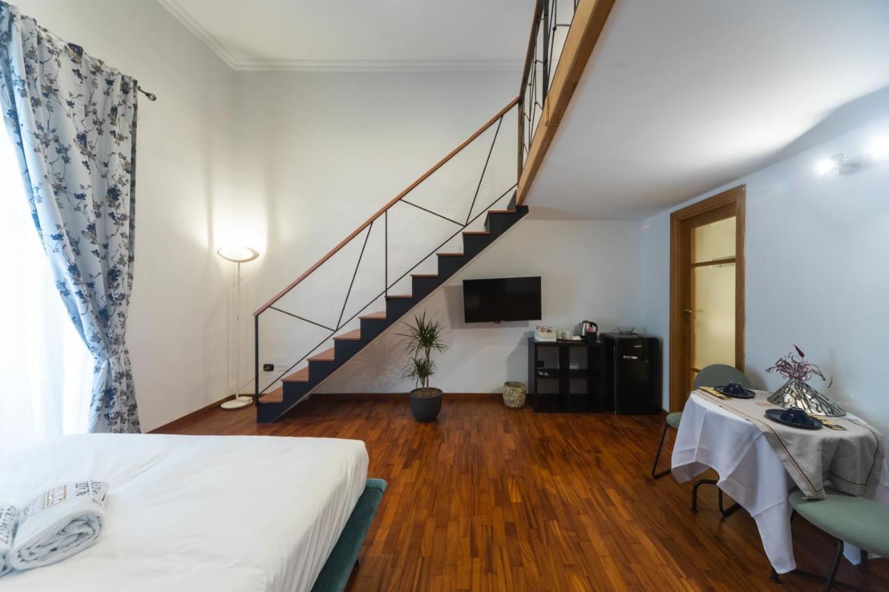 Palazzo Il Convento Luxury Umberto I Bed & Breakfast Napoli Ngoại thất bức ảnh